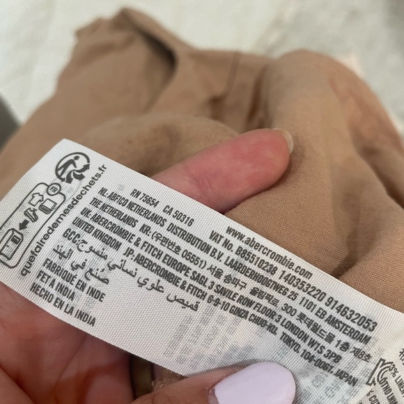 Abercrombie & Fitch Tan Matching 2 Piece Set Top and Wide Leg Pants - Picture 8 of 8